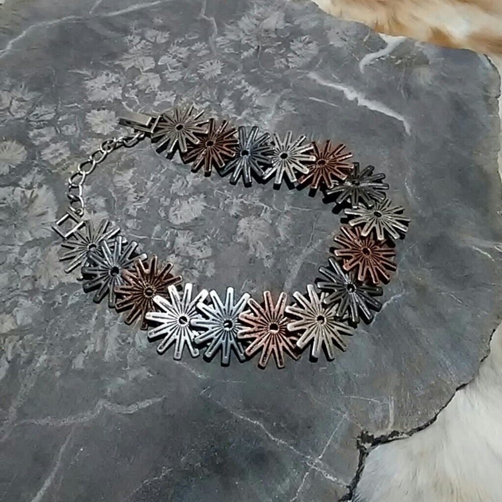 Montana Silversmith Spur Braclet